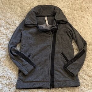 Lululemon Athletica Gray Teddy Jacket - Vintage no flaws size 4